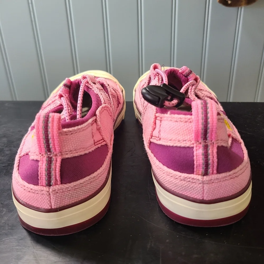 Keen Pink Girls Sandal Sneakers